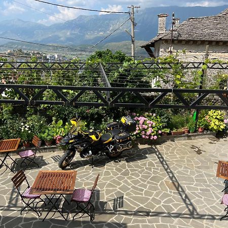 Palorto Hotel Gjirokaster Luaran gambar