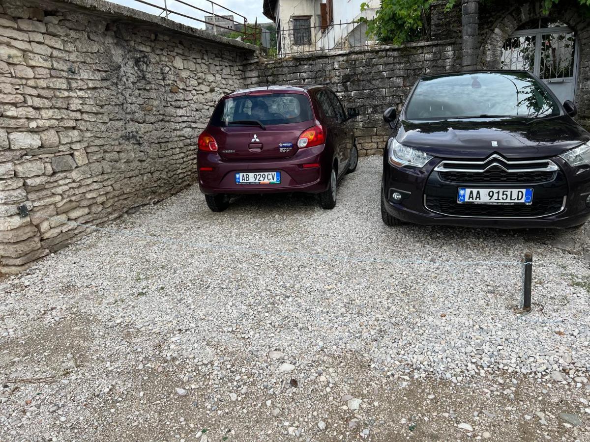 Palorto Hotel Gjirokaster Luaran gambar