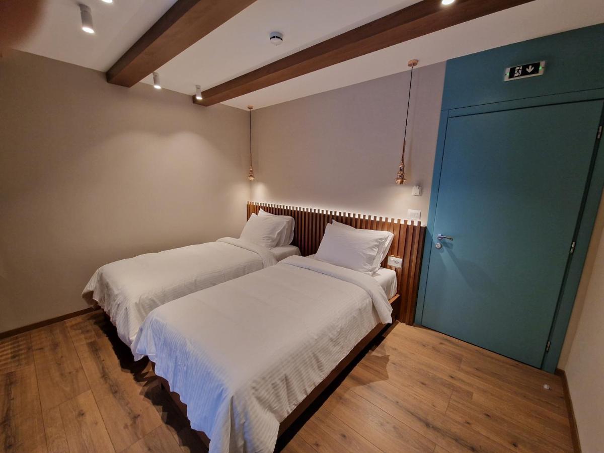 Palorto Hotel Gjirokaster Luaran gambar