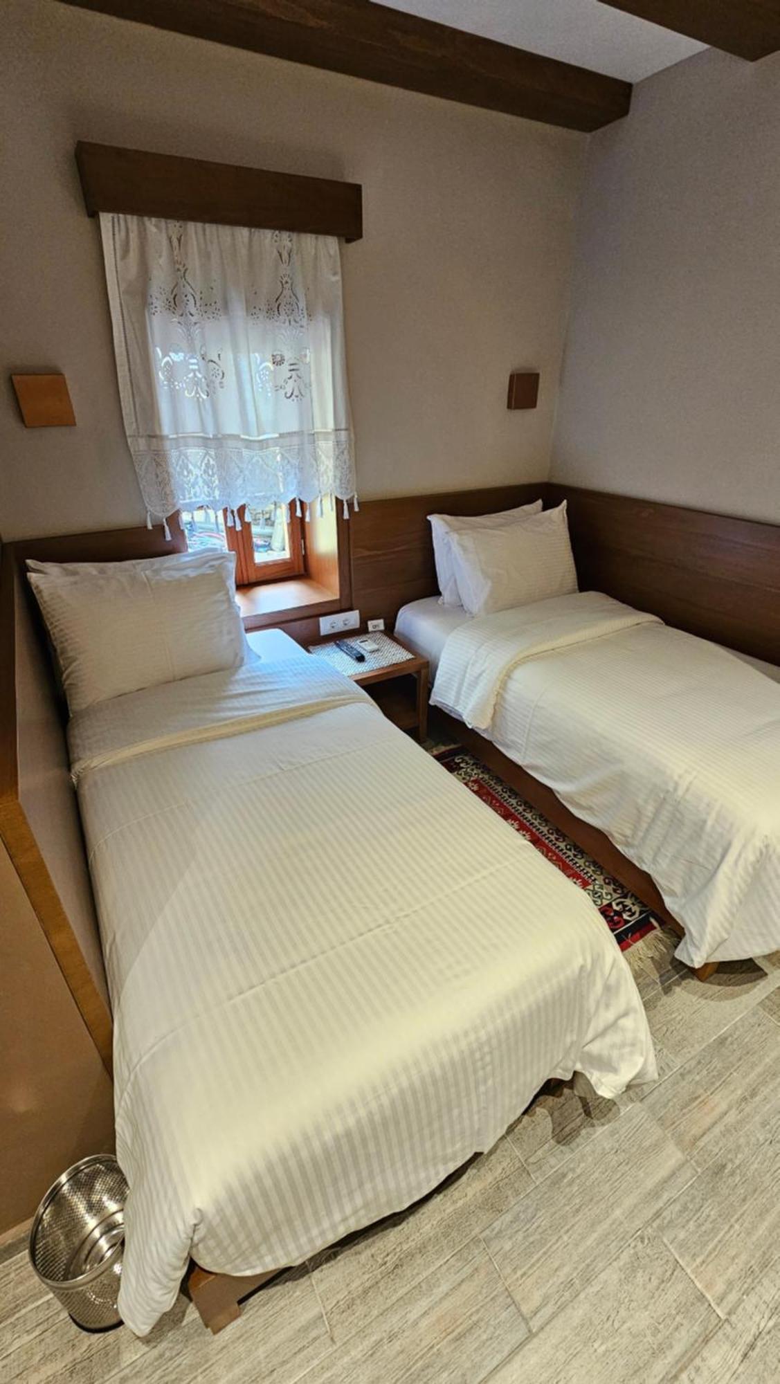 Palorto Hotel Gjirokaster Luaran gambar
