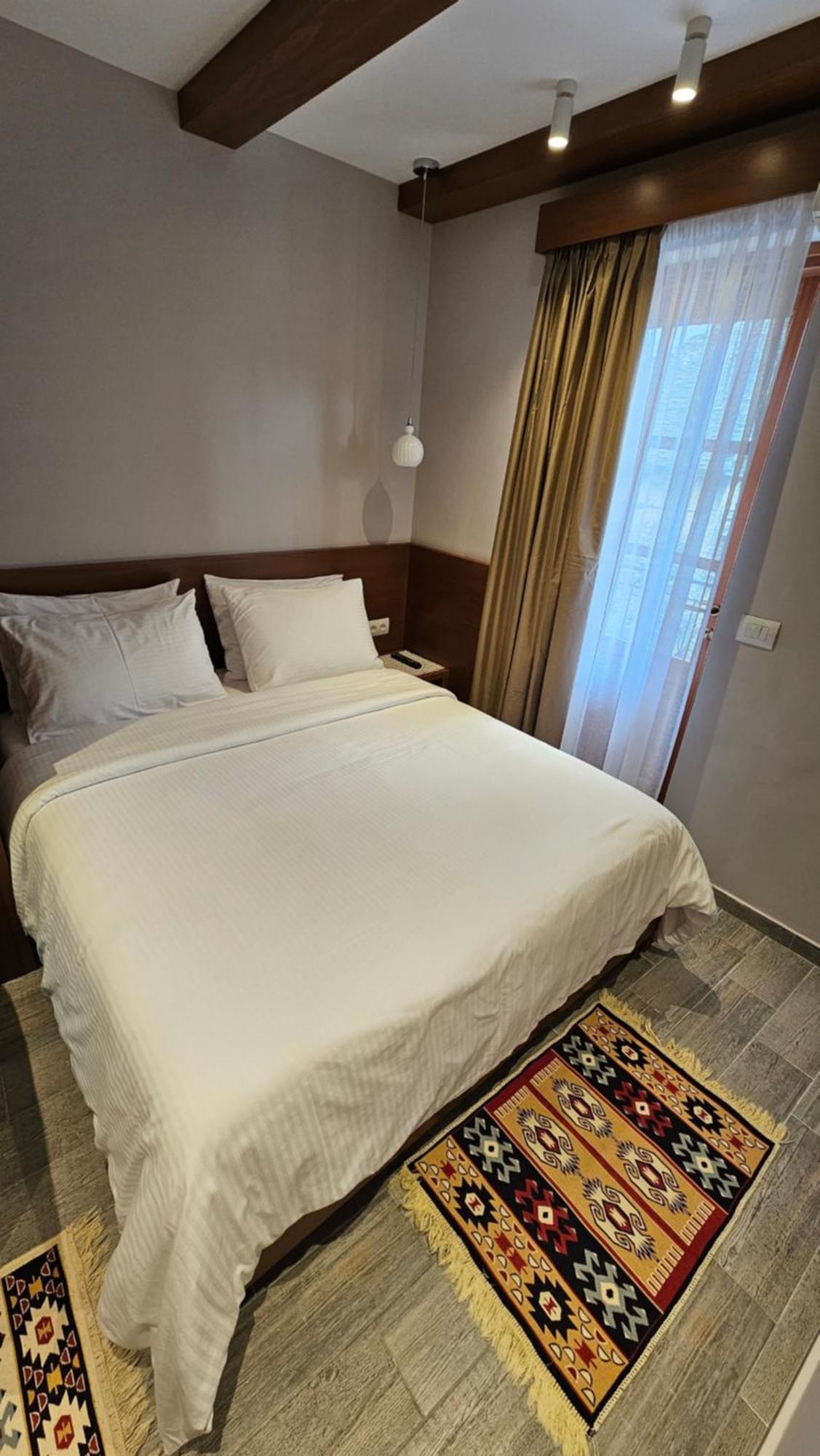 Palorto Hotel Gjirokaster Luaran gambar